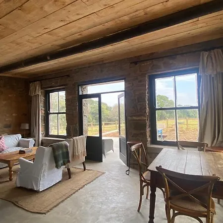 Yellowwoods Farm - Willoughbys Cottage And Old Stables Cottage Curry's Post Exterior photo